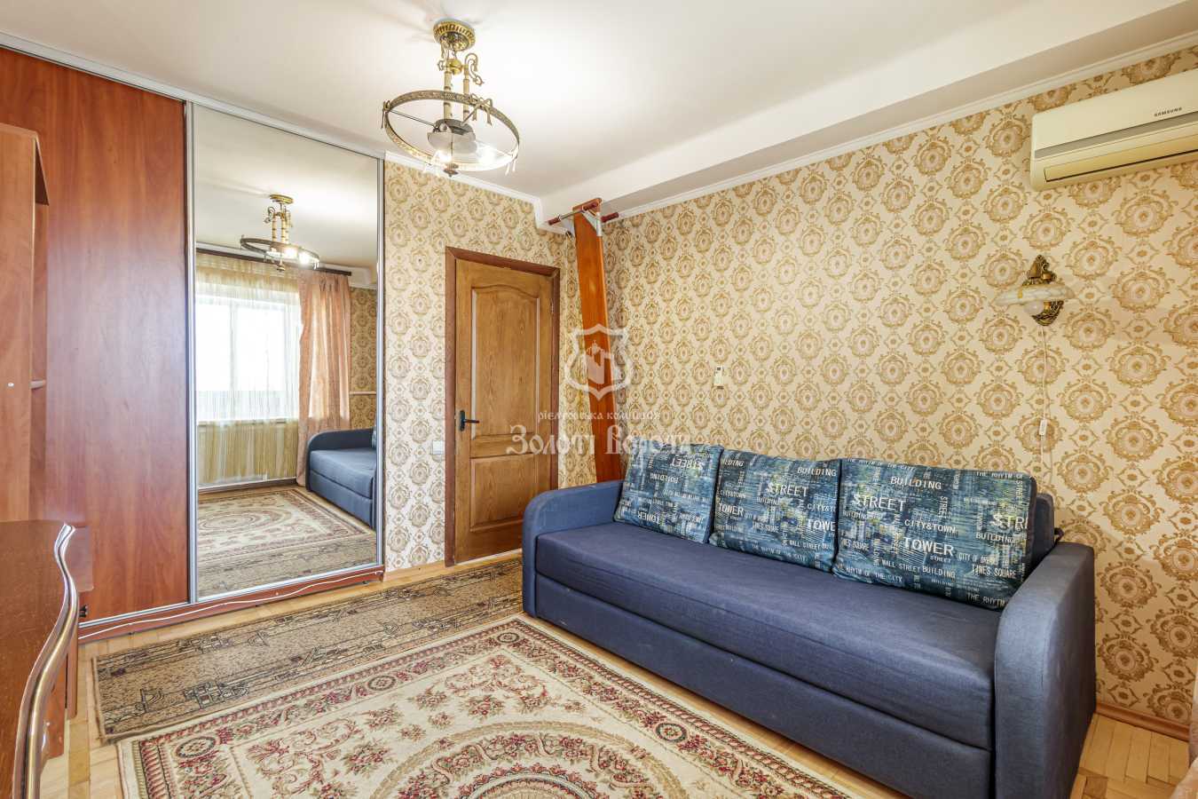 Продажа 2-комнатной квартиры 45.6 м², Кирилловская ул., 172