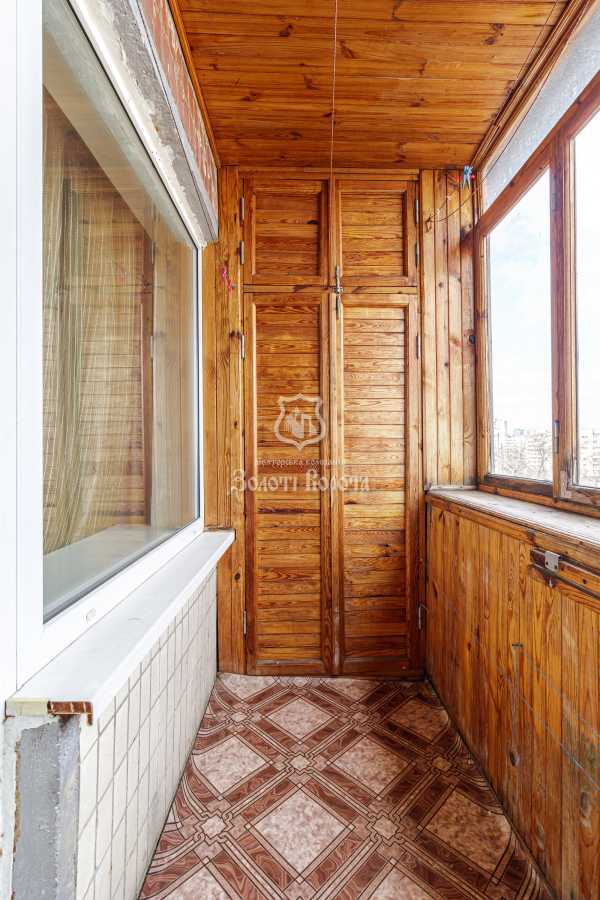 Продажа 2-комнатной квартиры 45.6 м², Кирилловская ул., 172