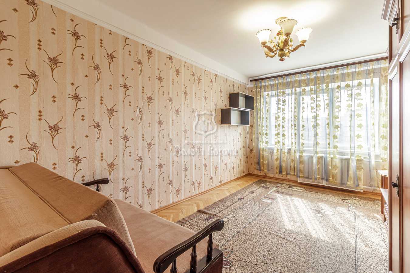 Продажа 2-комнатной квартиры 45.6 м², Кирилловская ул., 172