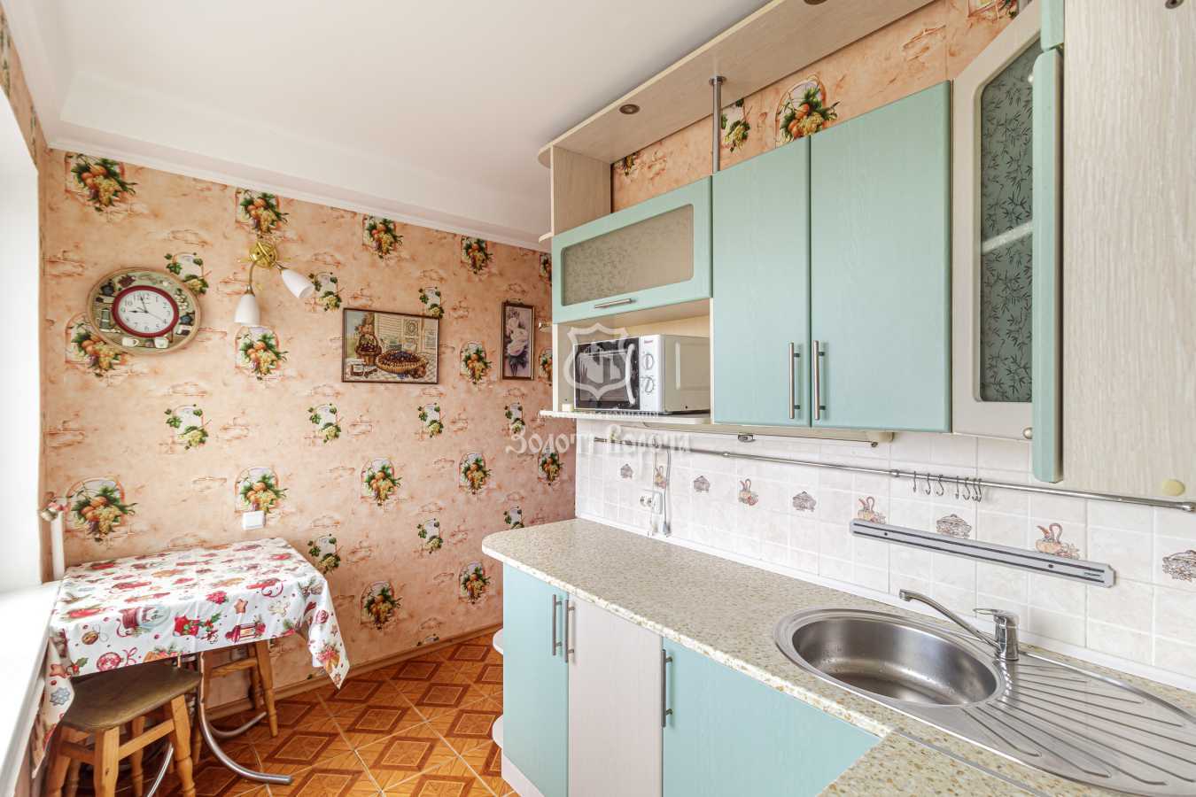 Продажа 2-комнатной квартиры 45.6 м², Кирилловская ул., 172