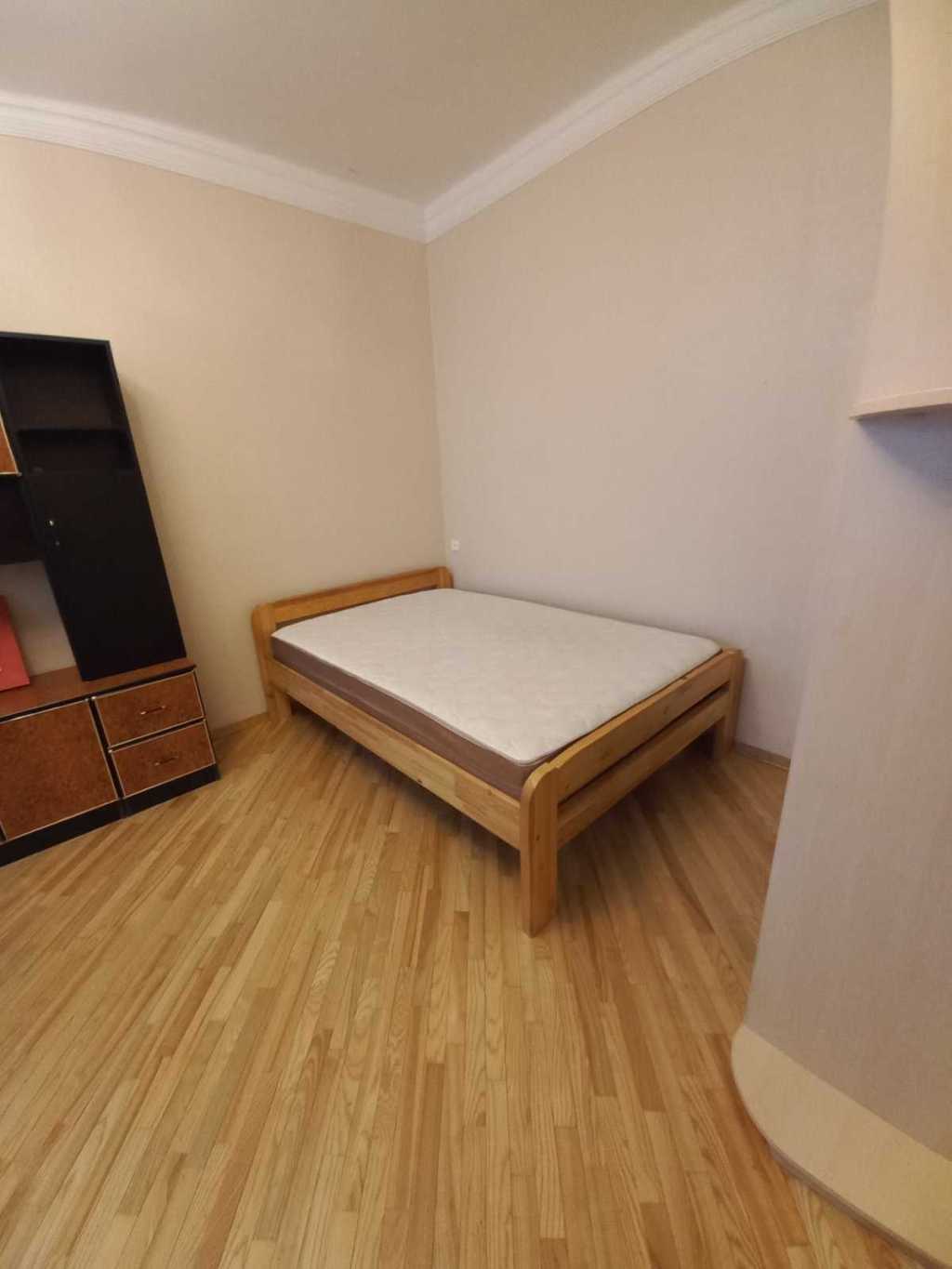 Оренда 1-кімнатної квартири 38 м², Бурмистенка вул., 9/10