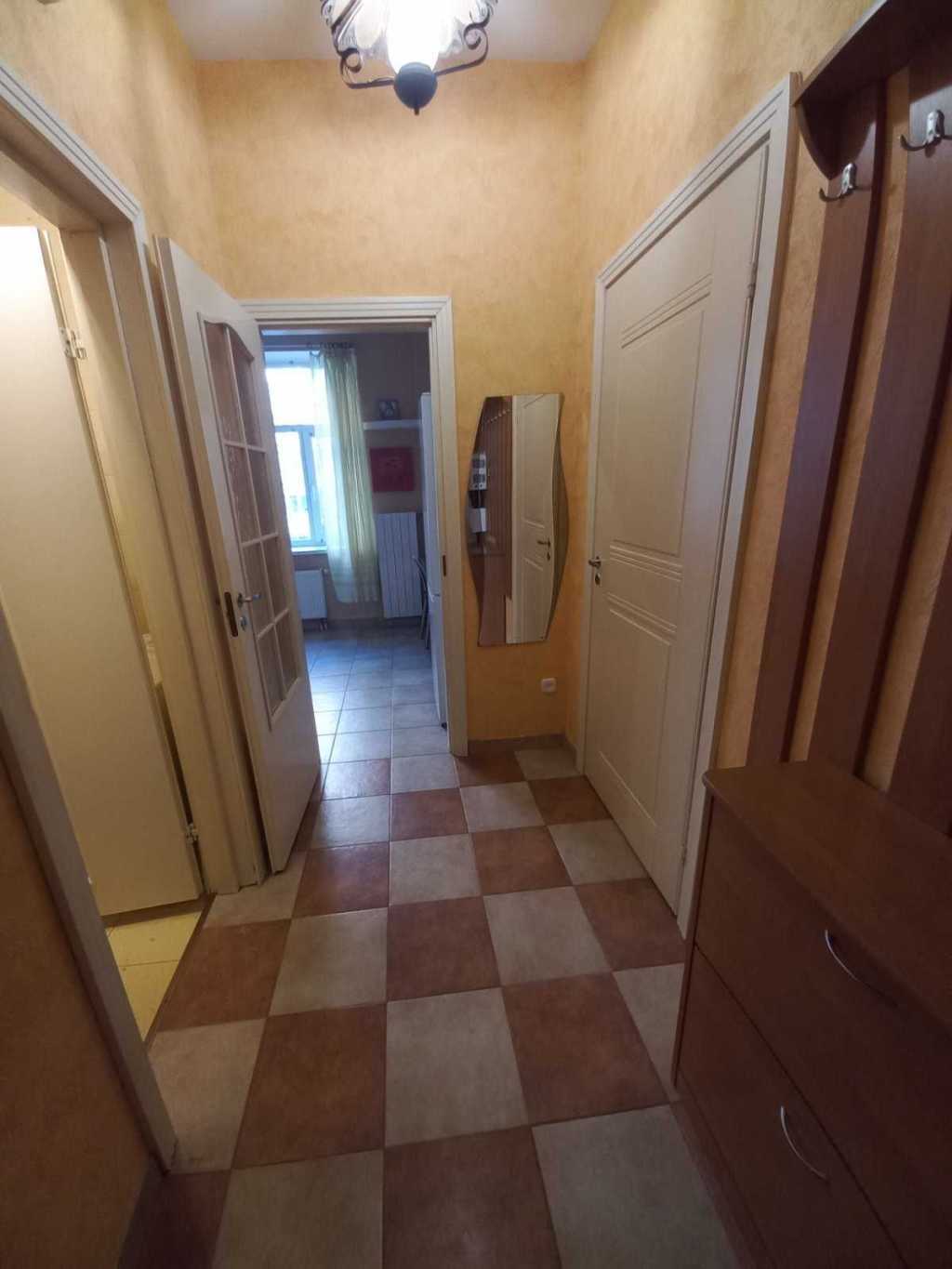 Оренда 1-кімнатної квартири 38 м², Бурмистенка вул., 9/10