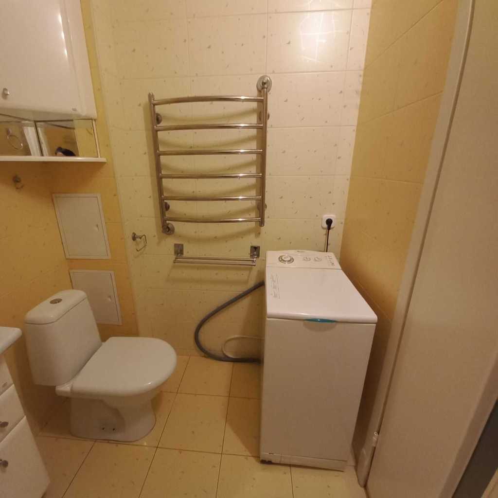 Оренда 1-кімнатної квартири 38 м², Бурмистенка вул., 9/10