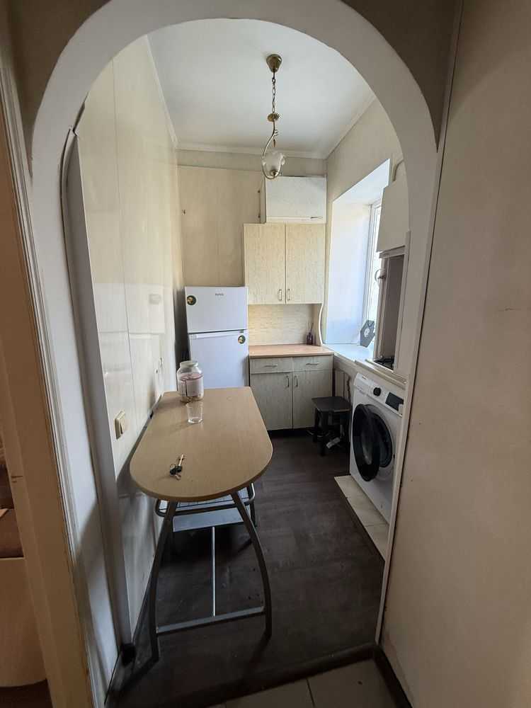 Продаж 1-кімнатної квартири 20 м², Леонтовича вул.