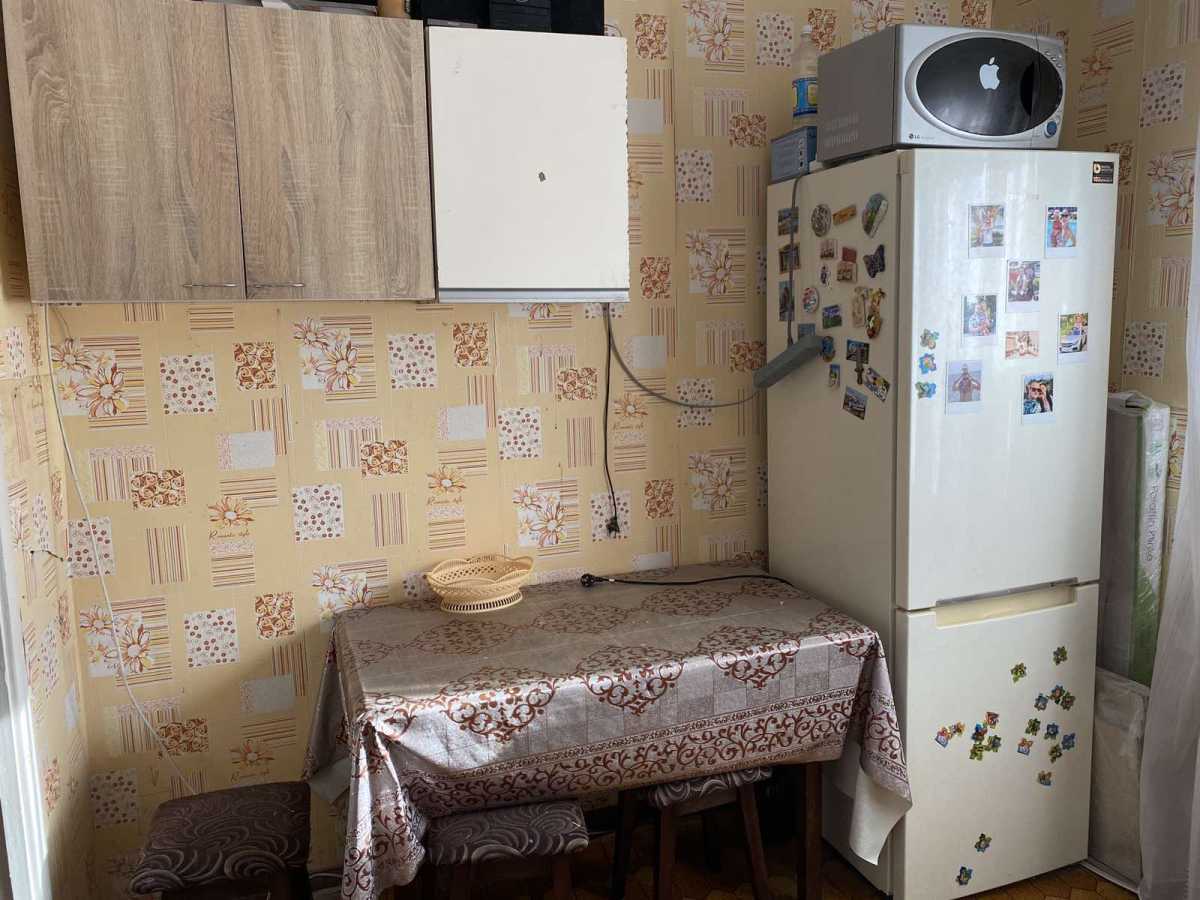 Оренда 2-кімнатної квартири 45 м², Військова вул., 161