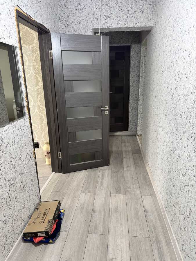 Оренда 2-кімнатної квартири 45 м², Військова вул., 161