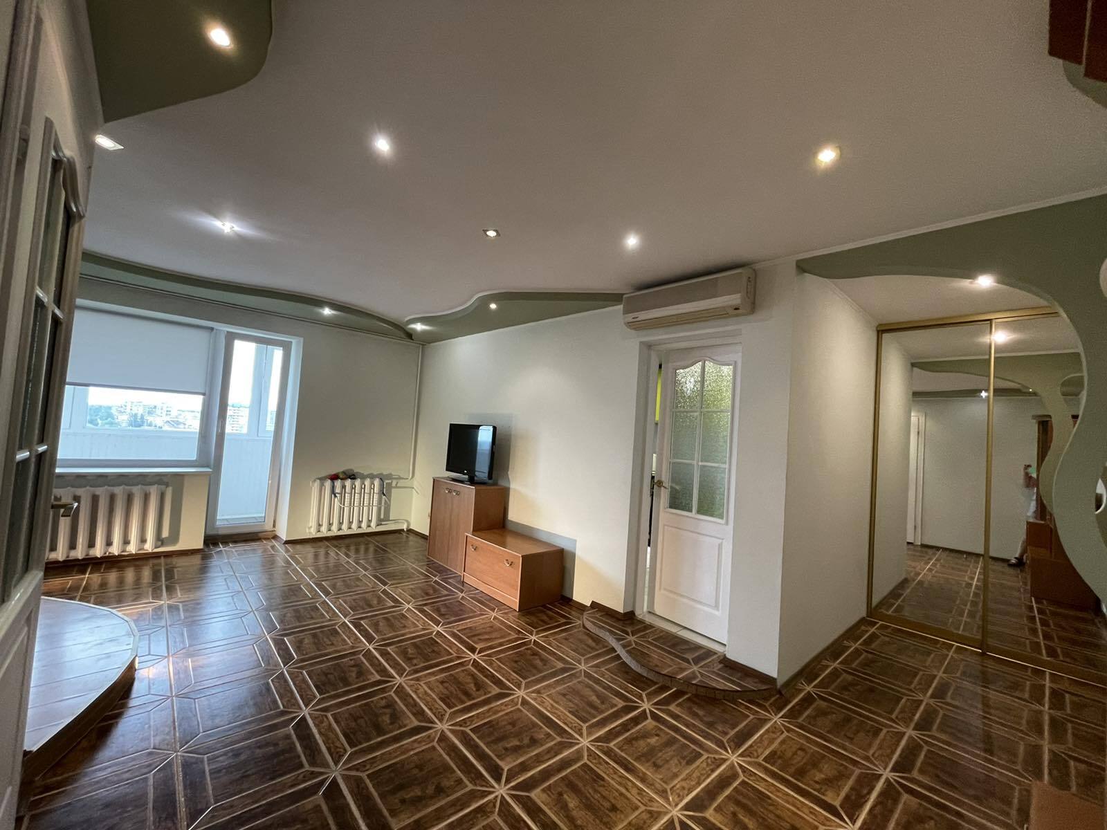 Продажа 3-комнатной квартиры 75 м², Максима Дия ул., 2Б