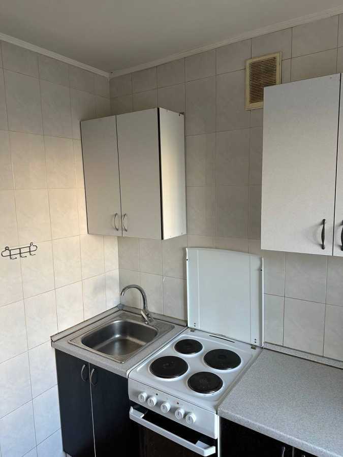 Оренда 1-кімнатної квартири 39 м², Новаторів вул., 9