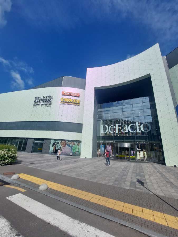 Продажа 3-комнатной квартиры 84 м², Тадея Рыльского бул., 1