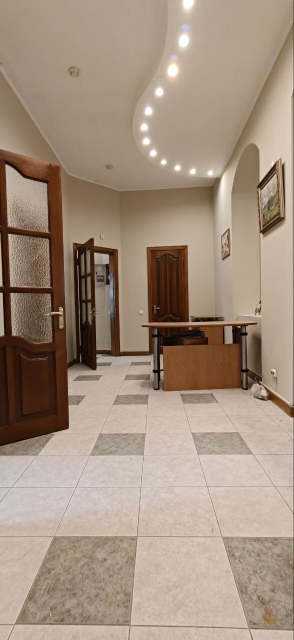 Аренда помещения свободного назначения 56 м², Бехтеревский пер.