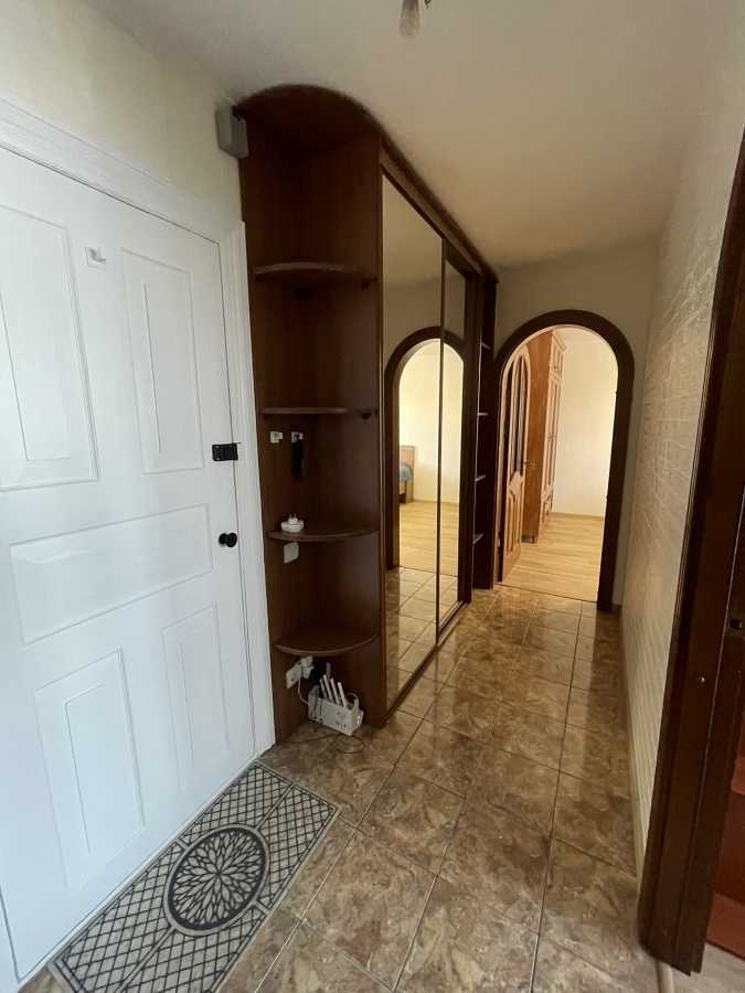 Оренда 2-кімнатної квартири 50 м², Симиренка вул., 12Б