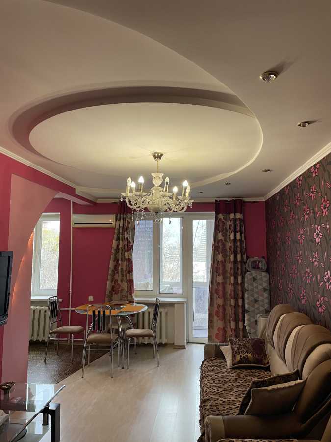 Продажа 2-комнатной квартиры 39 м², Генерала Алмазова ул., 9