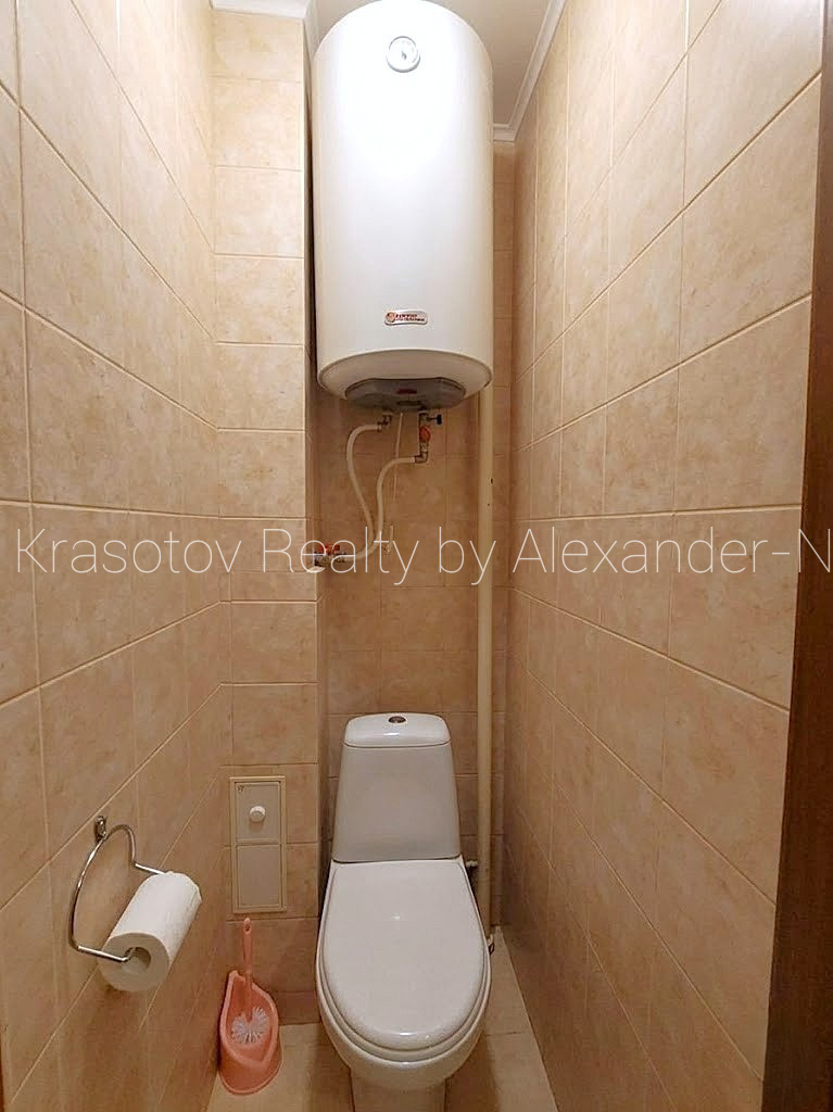 Продажа 3-комнатной квартиры 65 м², Инглези ул., 3/3