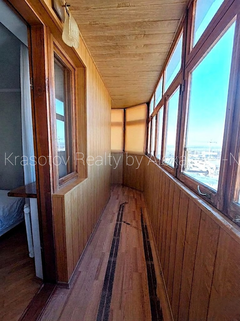 Продажа 3-комнатной квартиры 65 м², Инглези ул., 3/3