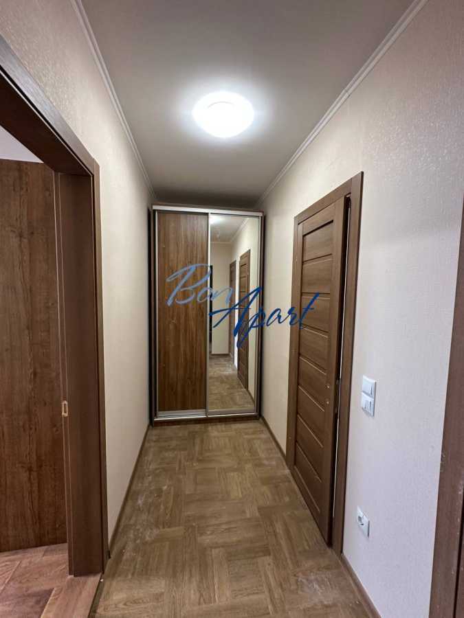 Продаж 2-кімнатної квартири 72.1 м², Коноплянська вул., 22А