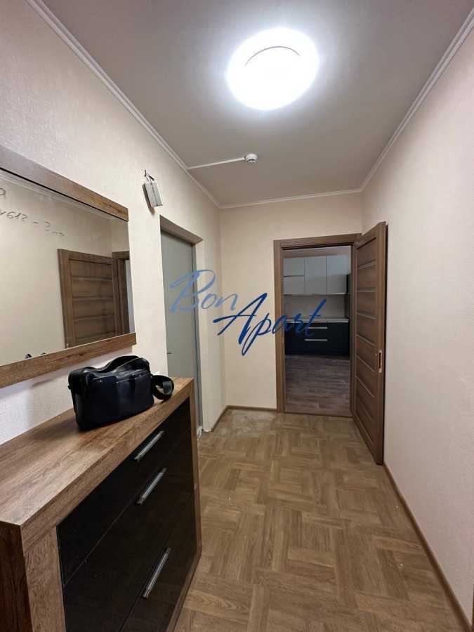 Продаж 2-кімнатної квартири 72.1 м², Коноплянська вул., 22А