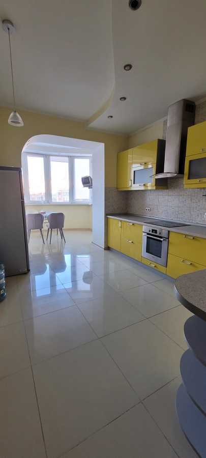 Аренда 2-комнатной квартиры 87 м², Героев Сталинграда просп., 6 К8