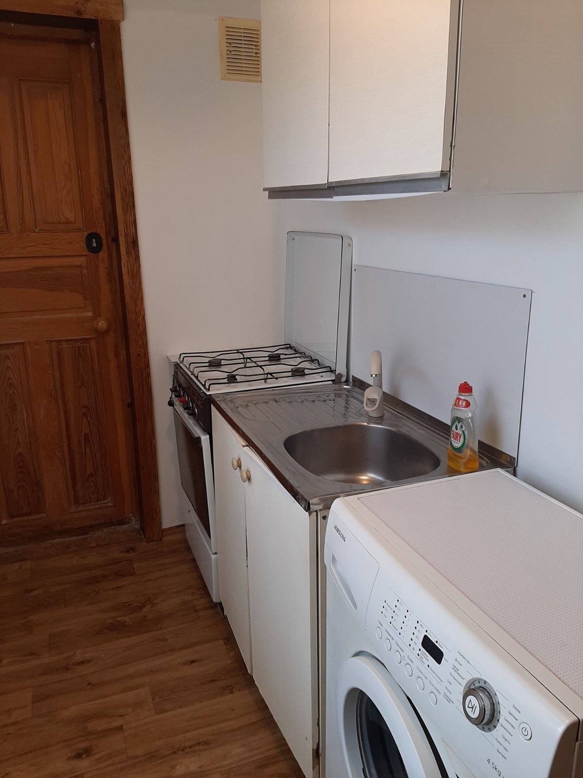 Продажа 2-комнатной квартиры 32 м², Светлицкого ул., 24