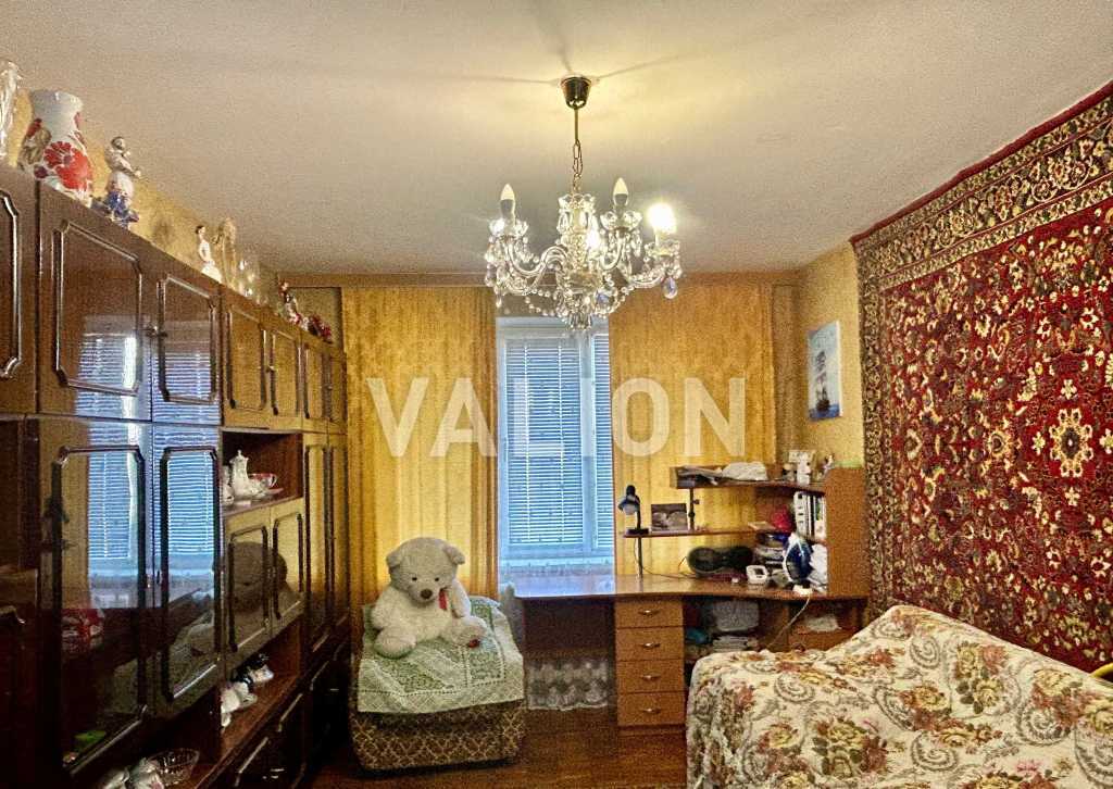 Продажа 3-комнатной квартиры 73.3 м², Голосеевский просп., 11