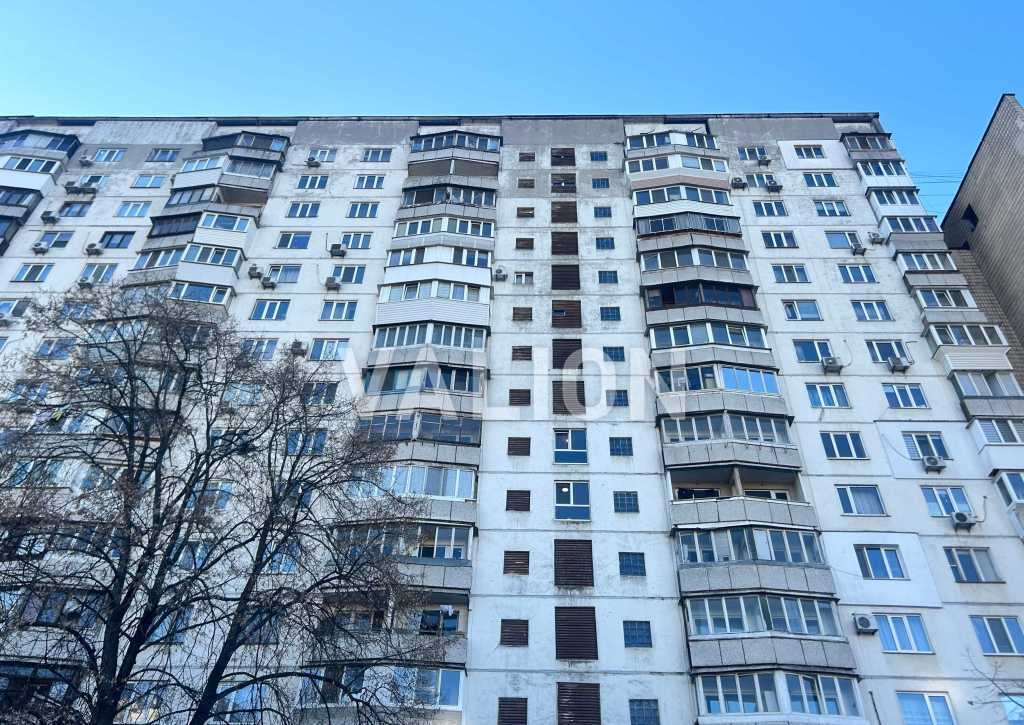 Продажа 3-комнатной квартиры 73.3 м², Голосеевский просп., 11