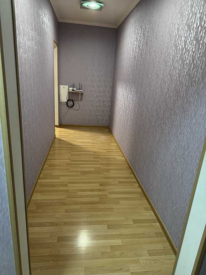 Продажа 3-комнатной квартиры 92 м², Науки просп., 54Б