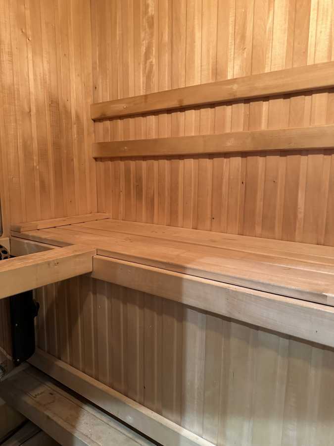 Продажа 3-комнатной квартиры 92 м², Науки просп., 54Б