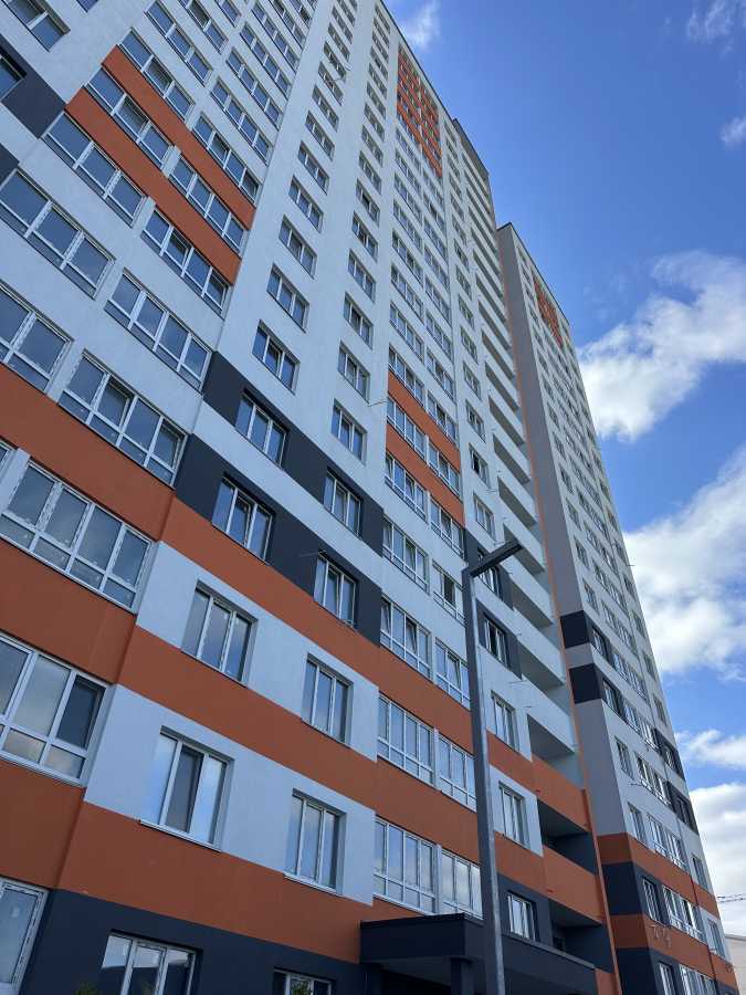 Продаж 1-кімнатної квартири 44 м², Озерна вул., 27а
