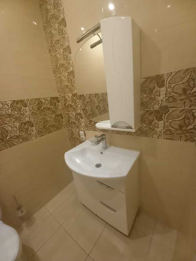 Оренда 2-кімнатної квартири 68 м², Уінстона Черчілля, 43