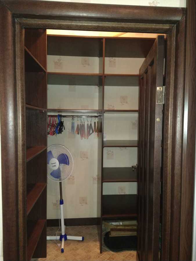 Аренда 3-комнатной квартиры 108.8 м², Кирилловская ул.