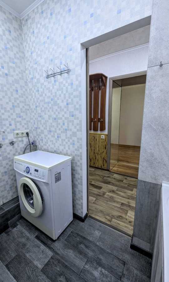 Оренда 1-кімнатної квартири 30 м², Симиренка вул., 26