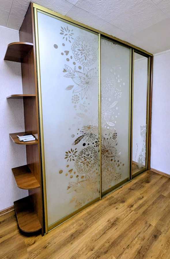 Оренда 1-кімнатної квартири 30 м², Симиренка вул., 26