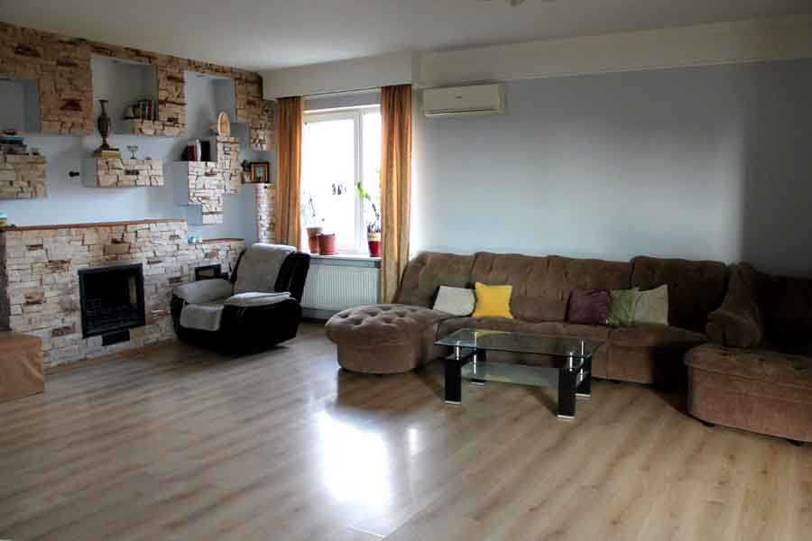 Продажа дома 575 м², Мальовнича