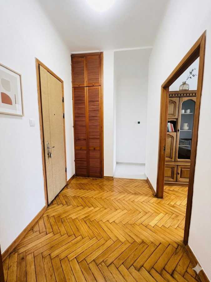 Продаж 2-кімнатної квартири 56.5 м², Верховної Ради бул., 13