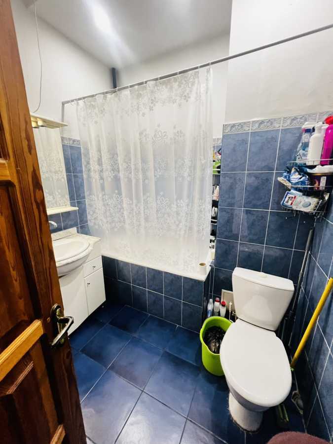 Продаж 2-кімнатної квартири 56.5 м², Верховної Ради бул., 13