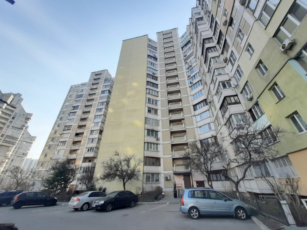 Аренда 1-комнатной квартиры 38 м², Драгоманова ул., 23А