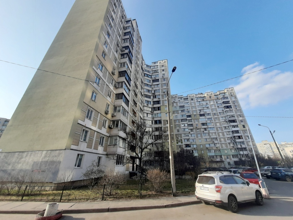 Аренда 1-комнатной квартиры 38 м², Драгоманова ул., 23А