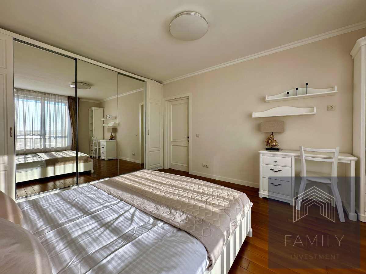 Продаж 2-кімнатної квартири 61 м², Миколи Бажана просп., 1Д/1