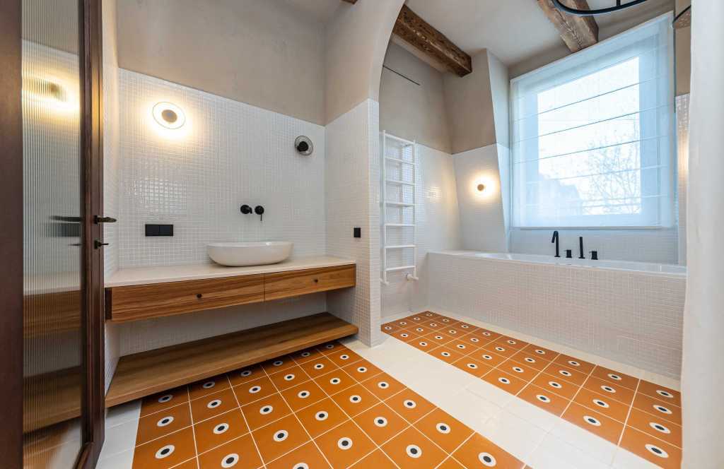 Оренда 5-кімнатної квартири 360 м², Ярославів Вал вул., 16