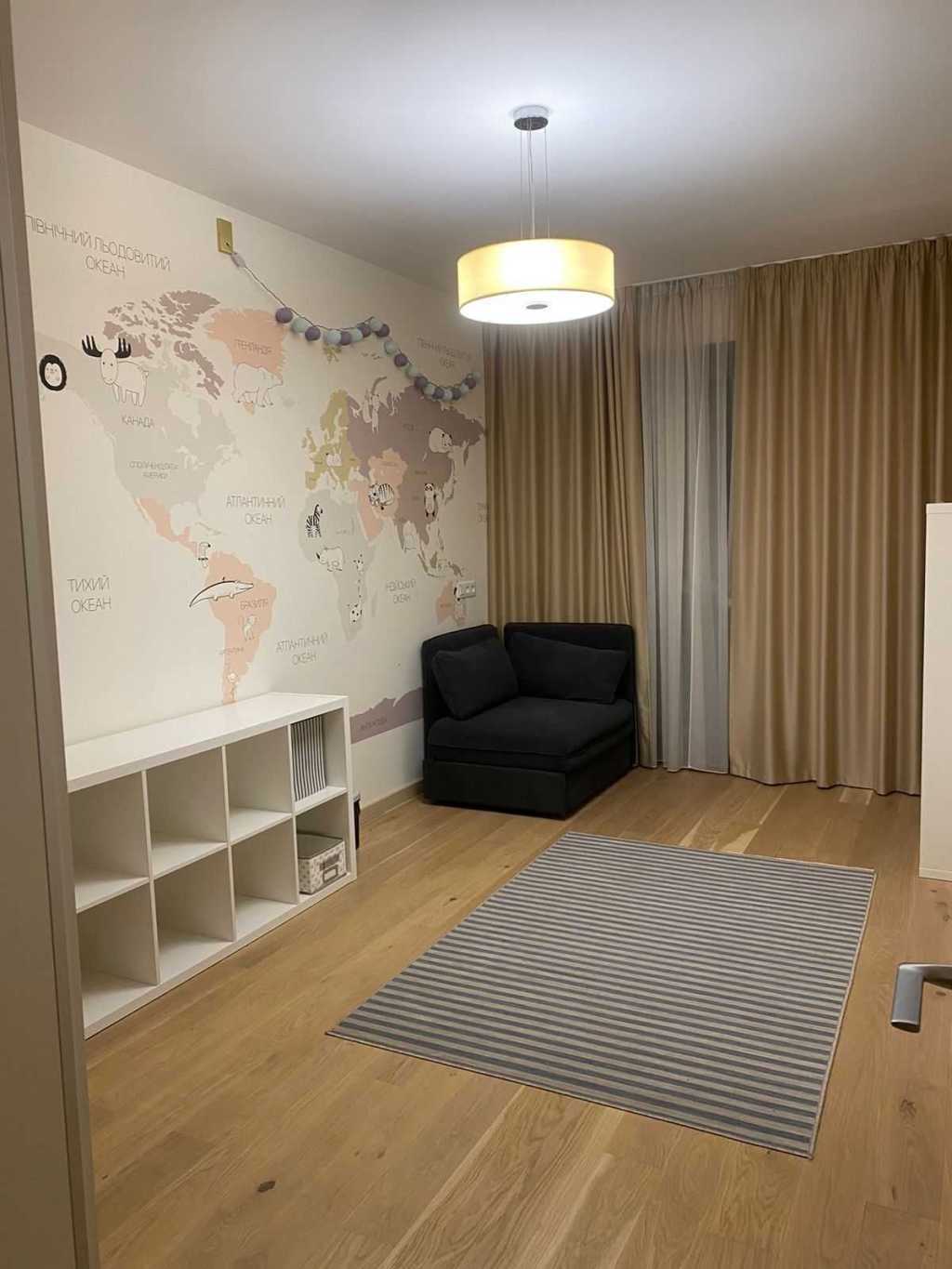 Оренда 3-кімнатної квартири 90 м², Введенська вул., 29/58