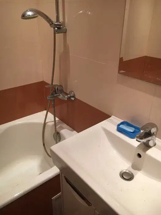 Аренда комнаты/части квартиры, Композитора Лятошинского ул., 2