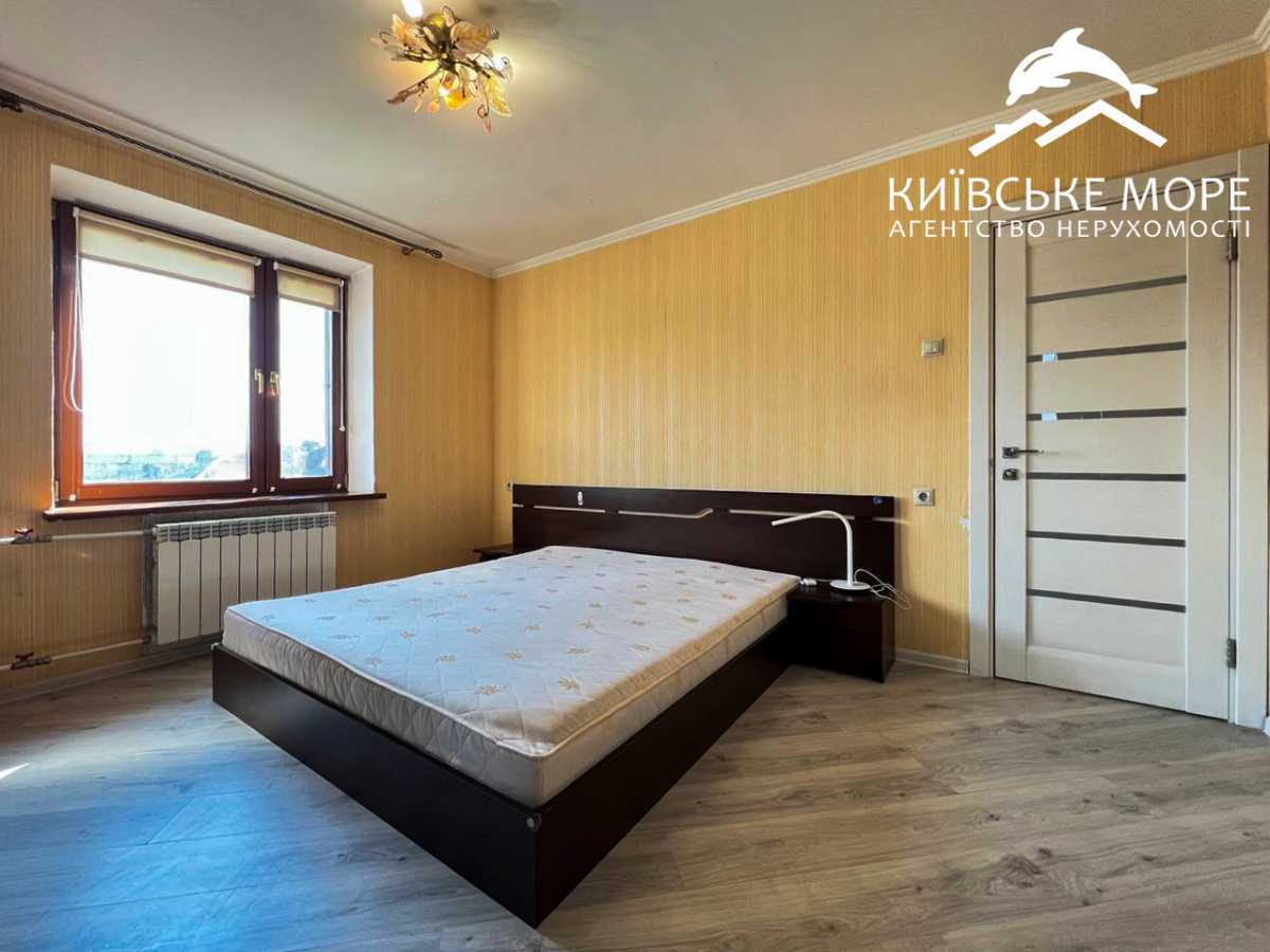 Оренда 4-кімнатної квартири 93 м², Георгія Тороповського вул., 47
