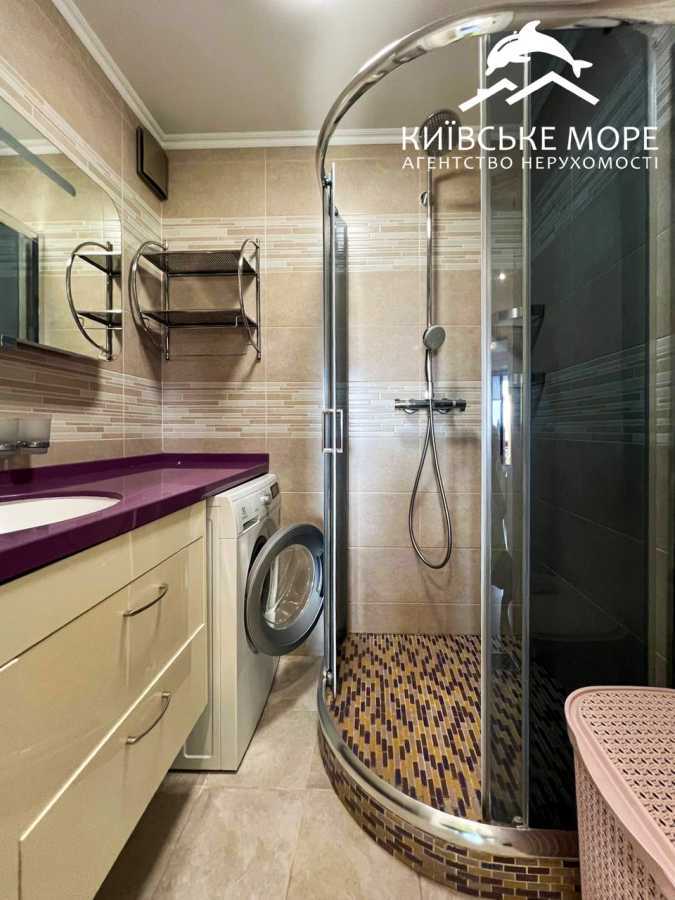 Оренда 4-кімнатної квартири 93 м², Георгія Тороповського вул., 47