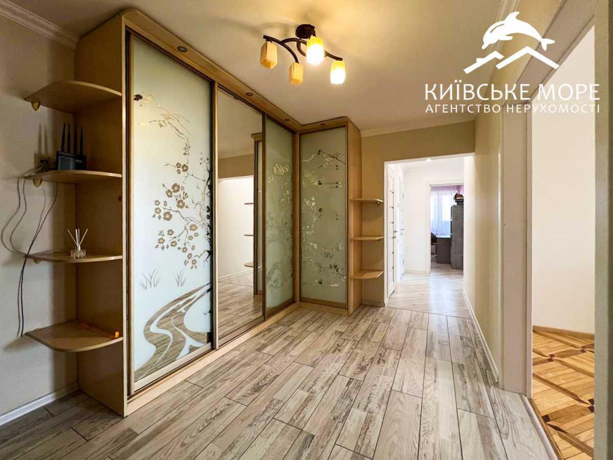 Оренда 4-кімнатної квартири 93 м², Георгія Тороповського вул., 47