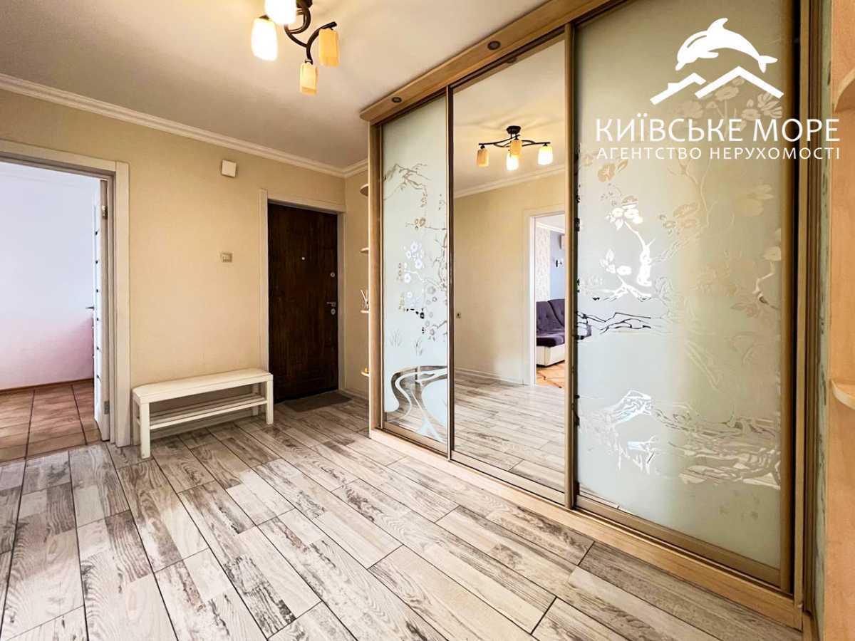 Оренда 4-кімнатної квартири 93 м², Георгія Тороповського вул., 47