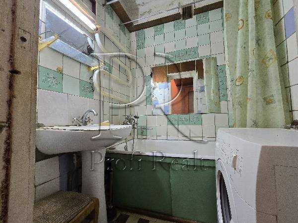 Продажа 3-комнатной квартиры 81 м², Липківського Василя Митрополита вулиця, 37