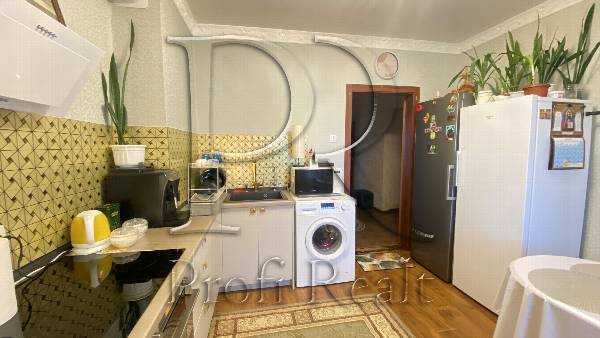 Продажа 3-комнатной квартиры 98 м², Сергея Данченко ул., 1