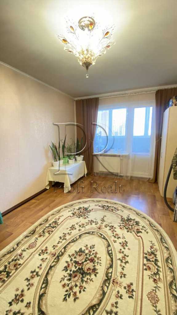 Продажа 3-комнатной квартиры 98 м², Сергея Данченко ул., 1