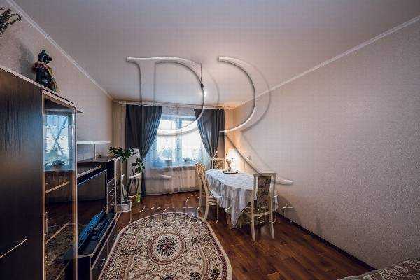 Продажа 3-комнатной квартиры 98 м², Сергея Данченко ул., 1