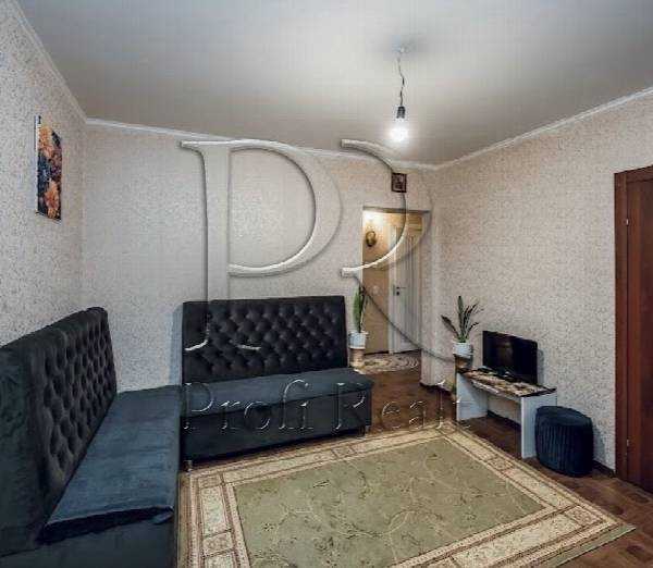 Продажа 3-комнатной квартиры 98 м², Сергея Данченко ул., 1