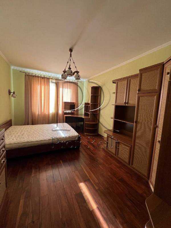 Продажа 3-комнатной квартиры 106 м², Петра Григоренко просп., 28